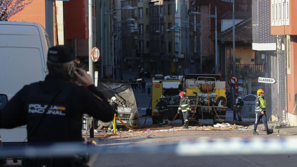 Al menos diecisiete heridos tras una explosión de gas en Asturias