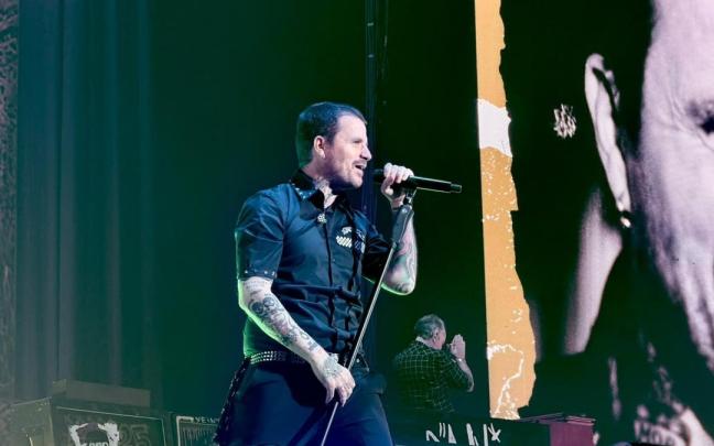 Imagen del concierto de Dani Martín en el Roig Arena, en València.