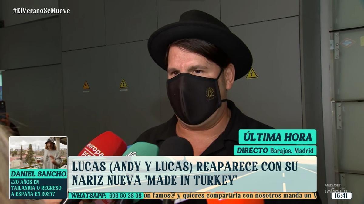 l cantante ya ha regresado de Turquía tras la operación estética que se ha realizado para reconstruir su rostro.