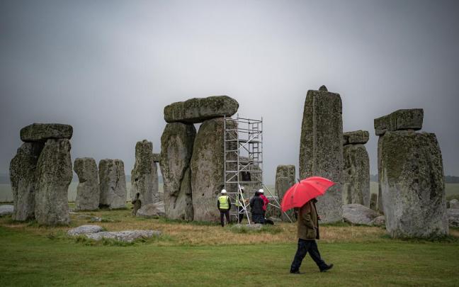 Labores de conservación en Stonehenge.