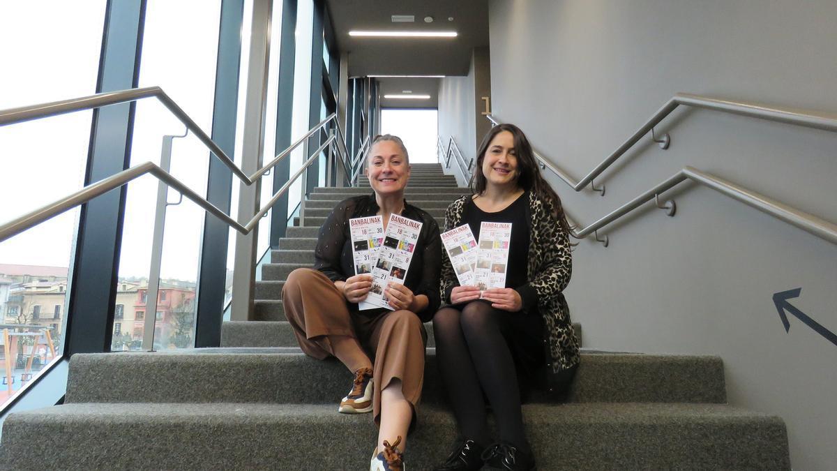 La concejala y la técnica de Cultura.