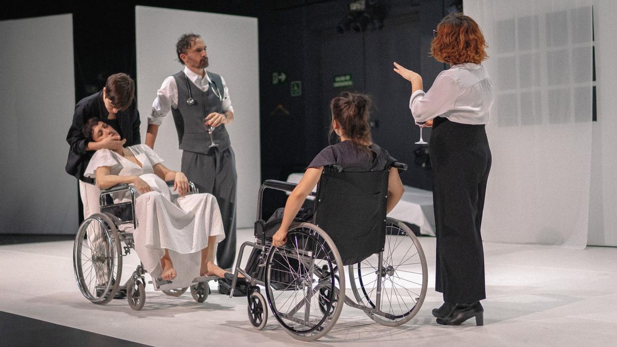 Escena de esta obra, que llega el sábado al teatro de Barakaldo.