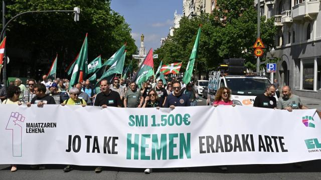Cabecera de la manifestación de ELA en Bilbao en el Día del Trabajador.