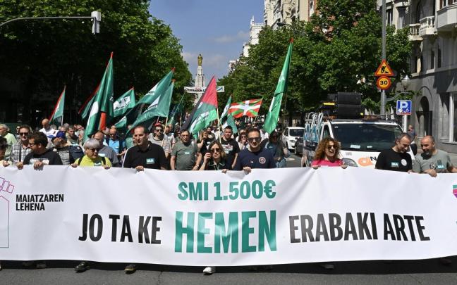 Cabecera de la manifestación de ELA en Bilbao en el Día del Trabajador.