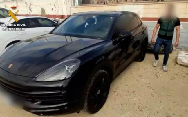 Imagen de archivo de un coche de alta gama.