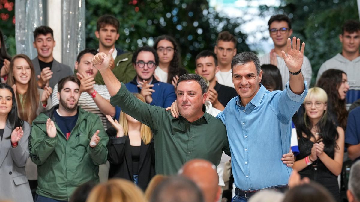 El presidente del Gobierno español en funciones, Pedro Sánchez, durante la Fiesta de la rosa del PSG.