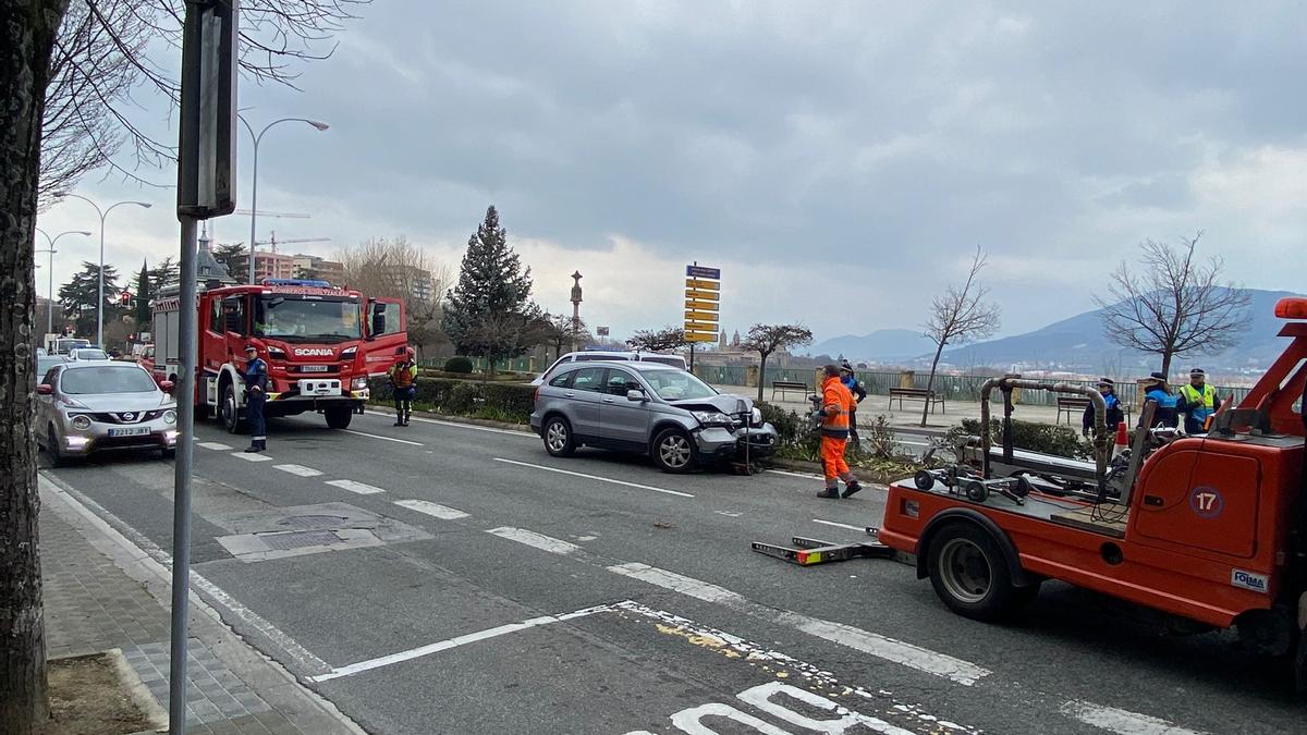 Efectivos de Bomberos de Navarra, en el lugar del accidente en Baja Navarra.