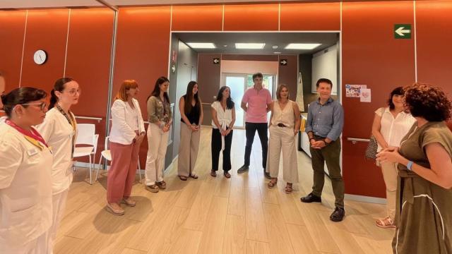La diputada de Acción Social y el alcalde de basauri han estado en la inauguración oficial del centro etxeTIC de Basauri / Ayuntamiento de Basauri La diputada de Acción Social y el alcalde de basauri han estado en la inauguración oficial del centro etxeTIC de Basauri