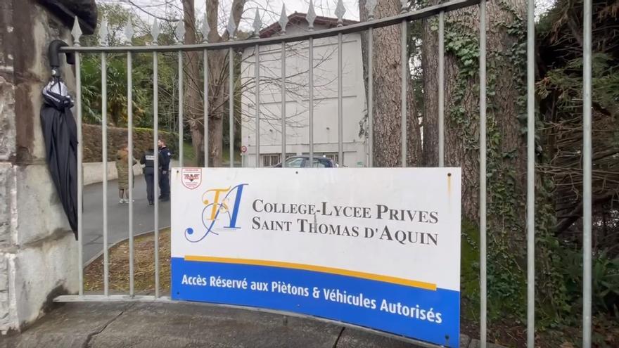 Muere una profesora atacada por un alumno en Donibane Lohizune