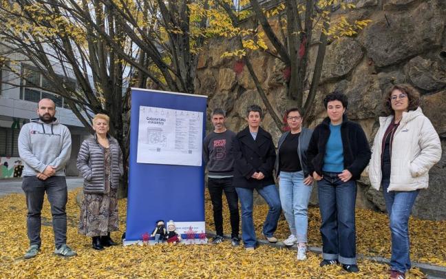 Representantes del Ayuntamiento, Bertan y Kulturaz, durante la presentación de la agenda de actos de estas celebraciones navideñas.