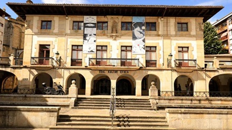 Consultas disponibles los martes, de 18.00 a 19.30.