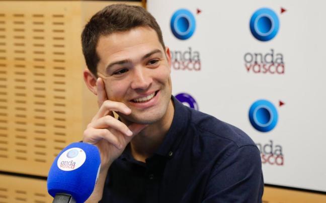 El portavoz del PNV en el Parlamento Vasco, Joseba Díez Antxustegi.