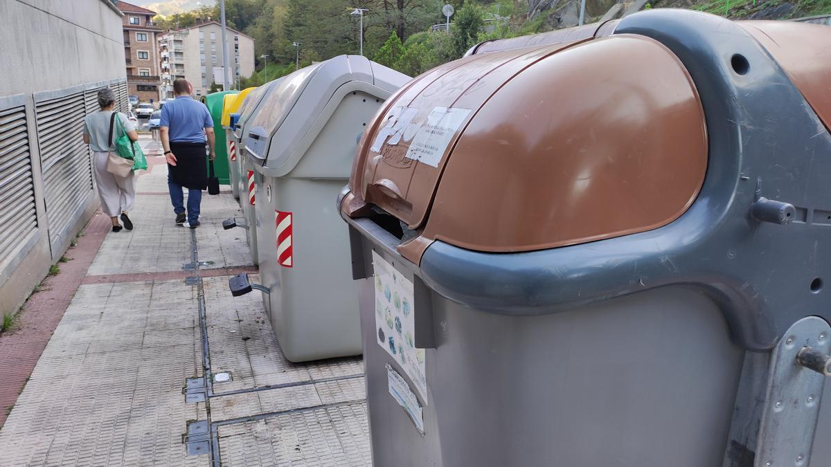 La tasa de basuras incorpora bonificaciones de cara al próximo año.