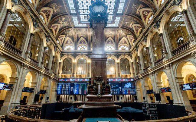 Interior del Palacio de la Bolsa de Madrid
