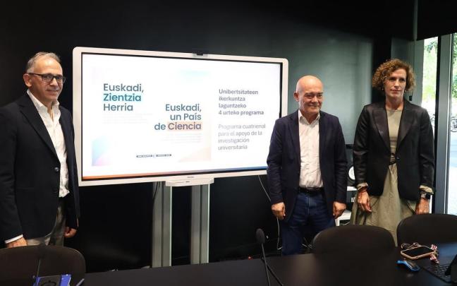 El consejero de Ciencia, Universidades e Innovación, Juan Ignacio Pérez, en la presentación del programa de financiación de investigación universitaria .