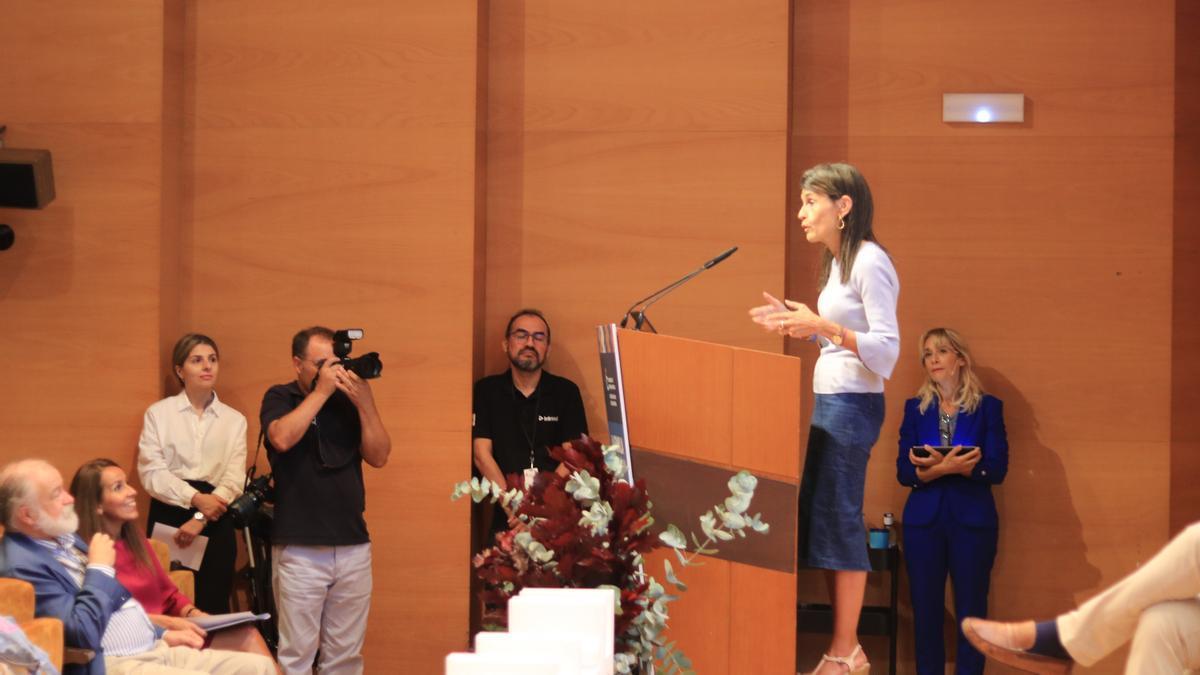 Nerea Melgosa, en el X Congreso de Hirukide-Asociación de Familias Numerosas de Euskadi.