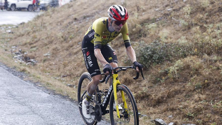 Vingegaard, en solitario.