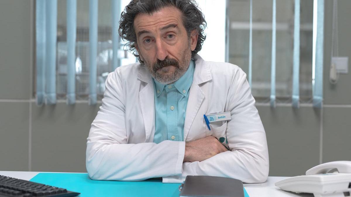 Luis Zahera, en su papel de Antón en la serie ‘Animal’.