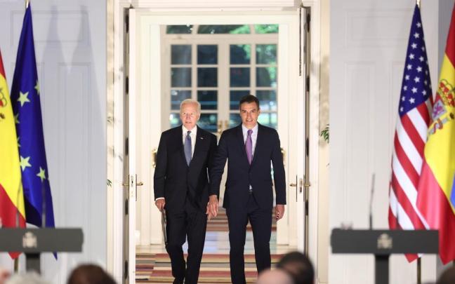 Pedro Sánchez junto a Joe Biden en la Moncloa.