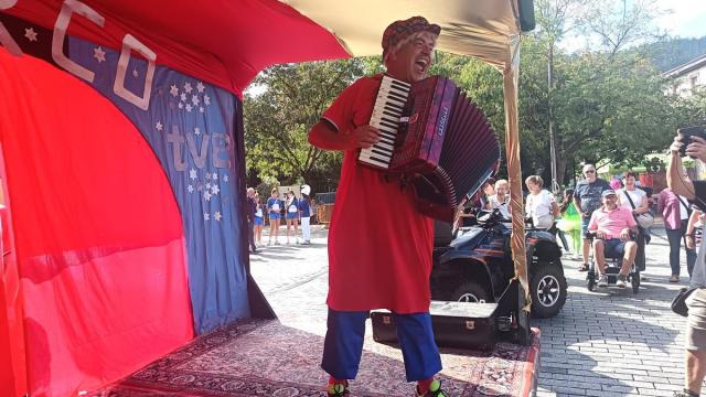 La 'locura' de la Bixamon de Rosario de Oñati, en imágenes