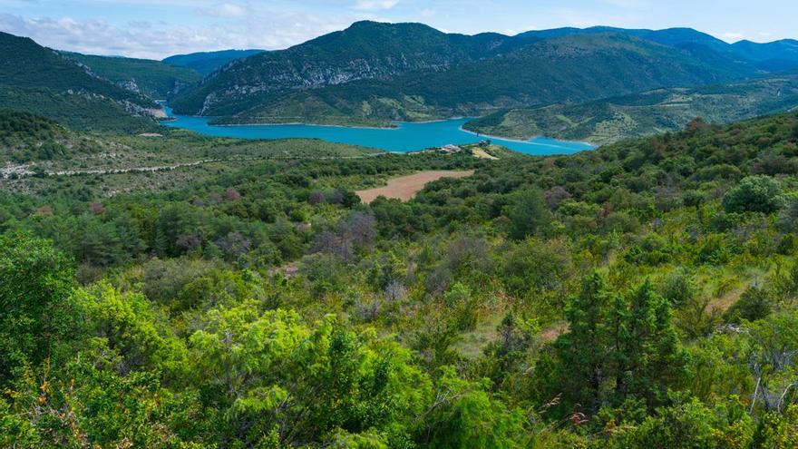 La foz de Gaztelu quedó inundada tras la construcción del embalse de Itoiz