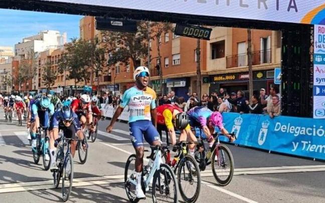 Girmay, vencedor de la Clásica de Almería.