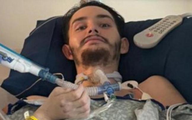 Daniel Waterman, al despertar del coma.