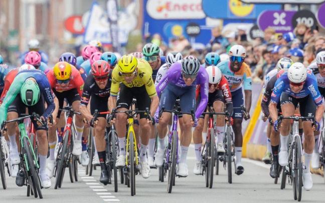 Philipsen, el más rápido en A Través de Flandes.