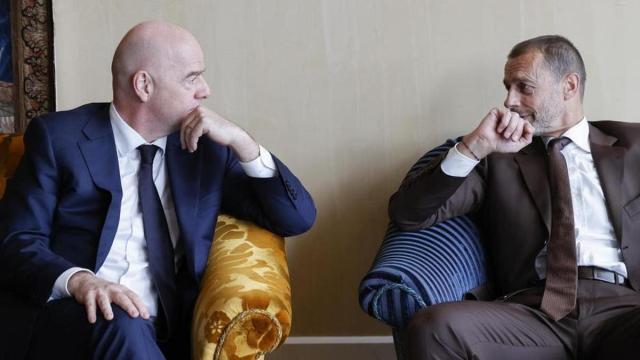 Gianni Infantino, presidente de la FIFA, y Aleksander Ceferin, presidente de la UEFA.