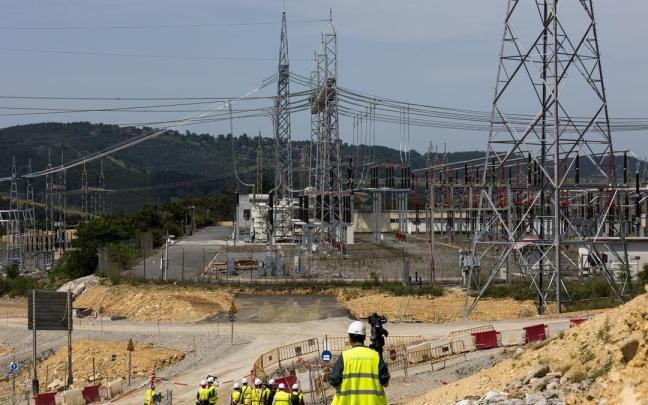 Obras de interconexión de Red Eléctrica en Gatika.