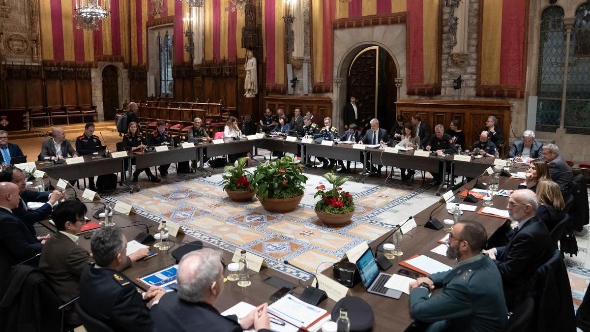 El alcalde de Barcelona, Jaume Collboni, preside la Junta Local de Seguridad de Barcelona, en el Ayuntamiento de Barcelona.