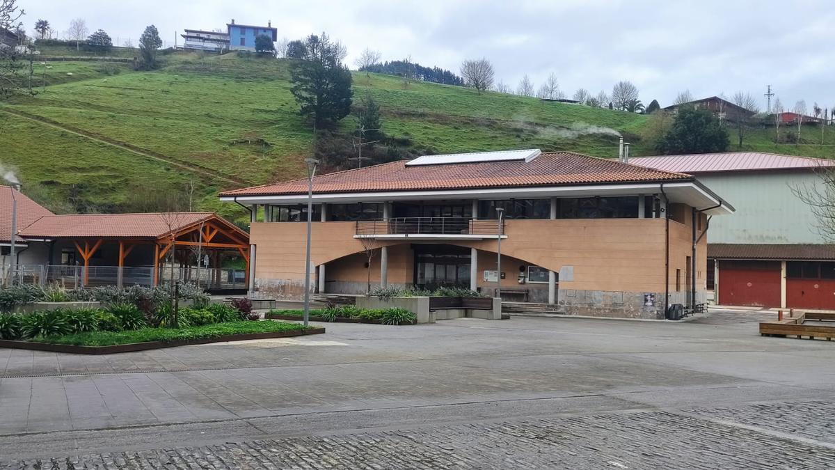 Las personas interesadas deberán llamar al Ayuntamiento