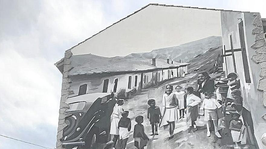Munícipes y vecinos de La Reineta, en la presentación. | FOTO: E.Z.