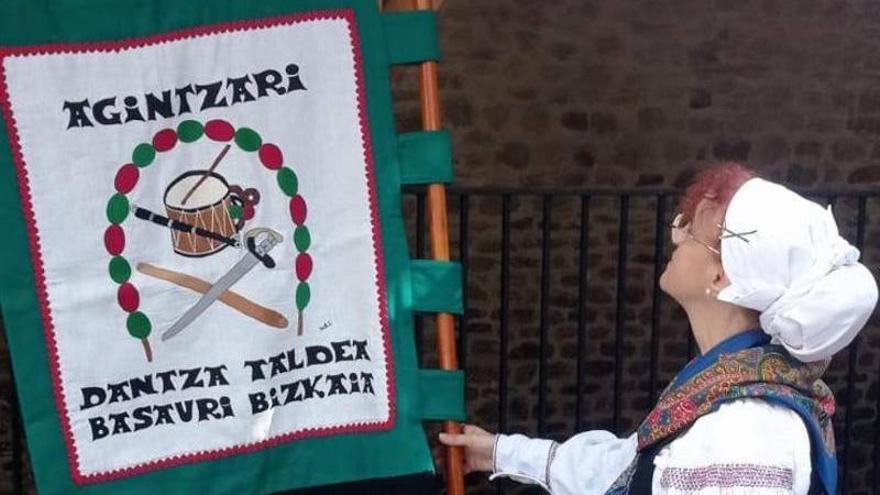Agintzari Dantza Taldea lleva 50 años difundiendo el folclore vasco