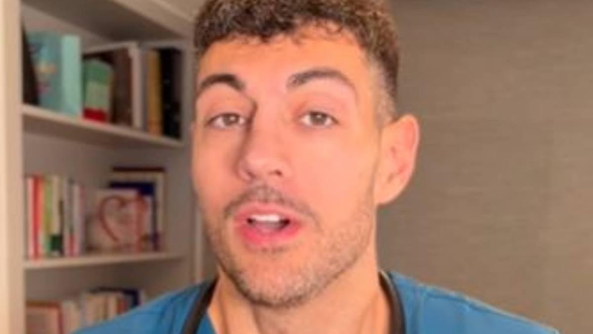 José Abellán explica cinco consejos para unas Navidades más saludables