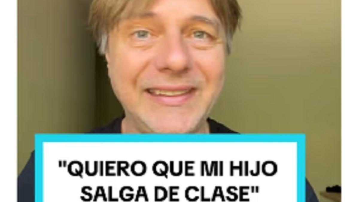 El director del colegio, explicando lo sucedido.