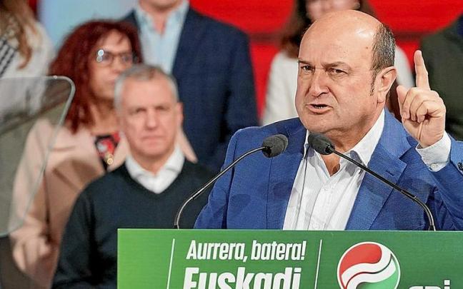 El presidente del EBB del PNV, Andoni Ortuzar, en el inicio de la campaña electoral. CEDIDA