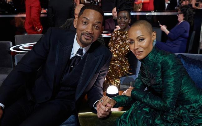 Los actores Will Smith y Jada Pinkett Smith en la ceremonia de los premios Óscar de 2021. Los actores Will Smith y Jada Pinkett Smith en la ceremonia de los premios Óscar de 2021.