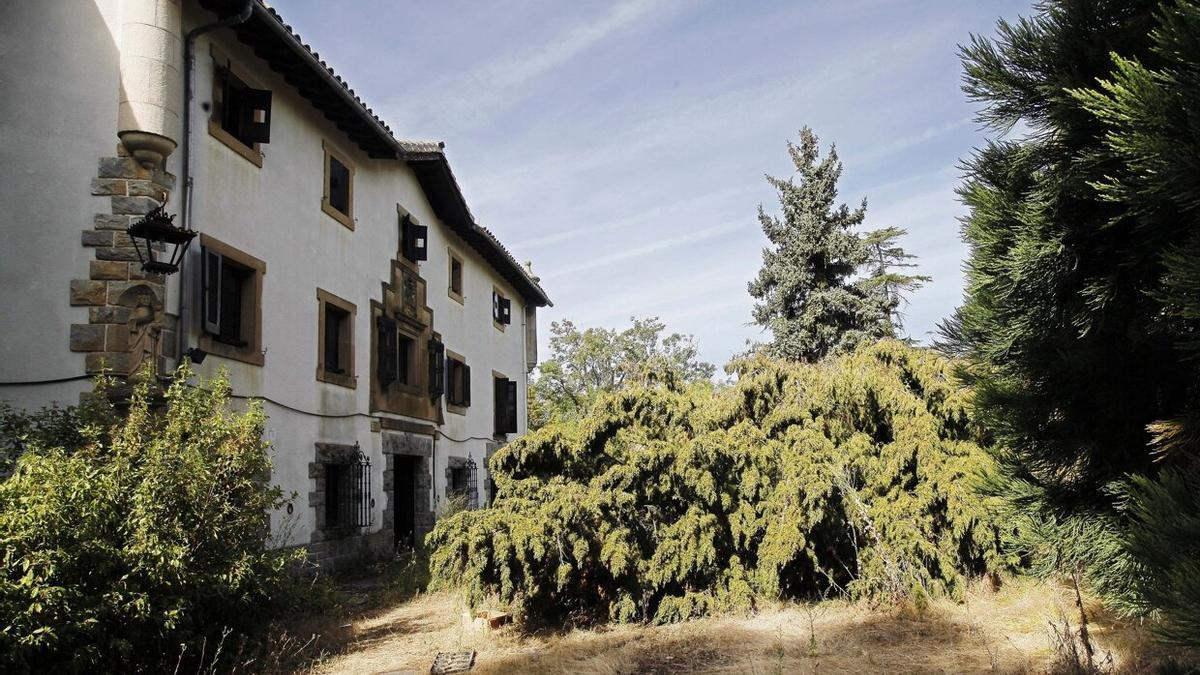 El edificio del Señorío de Eulza, que la promotora cedería al Consistorio a cambio de la modificación de los usos de toda la parcela para poder construir.