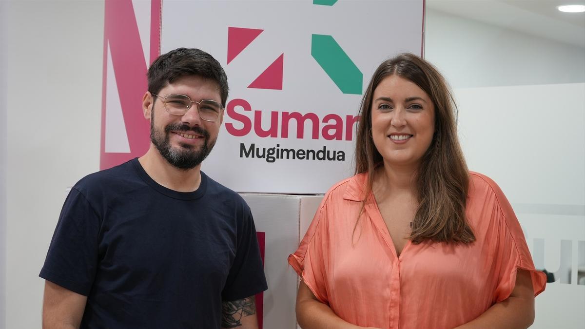 Lander Martínez y Alba García tras la reunión de la dirección nacional de Sumar Mugimendua