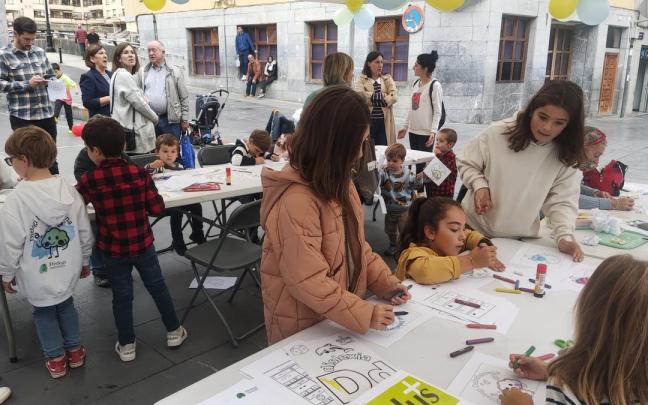 Dislegi volverá a instalar un puesto en Elgoibar para acercar la dislexia a la ciudadanía.