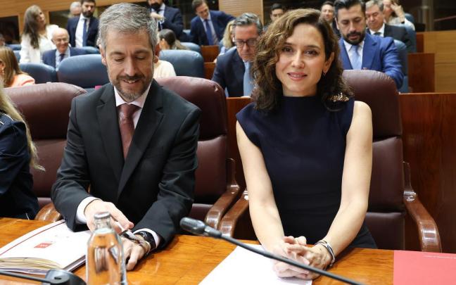 El consejero de Presidencia, Justicia y Administración Local de la Comunidad de Madrid, Miguel Ángel García Martín y la presidenta de la Comunidad de Madrid, Isabel Díaz Ayuso.