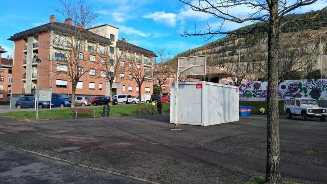 La conocida como plaza de las canastas de Lemoa va a contar con una zona cubierta