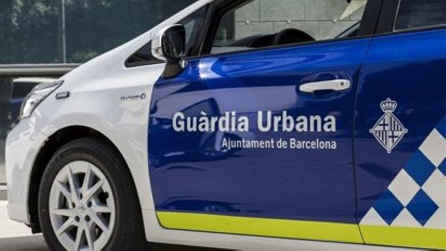 Coche patrulla de la Guardia Urbana de Barcelona