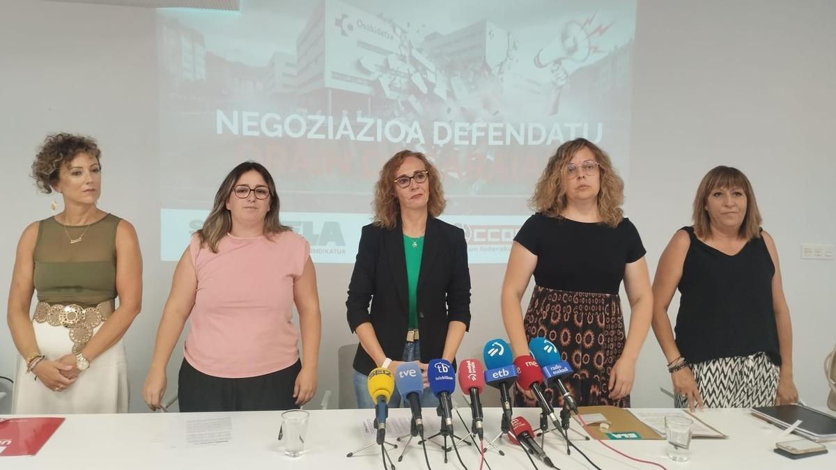 Sindicatos anuncian convocatoria de huelgas y movilizaciones en Osakidetza en otoño.