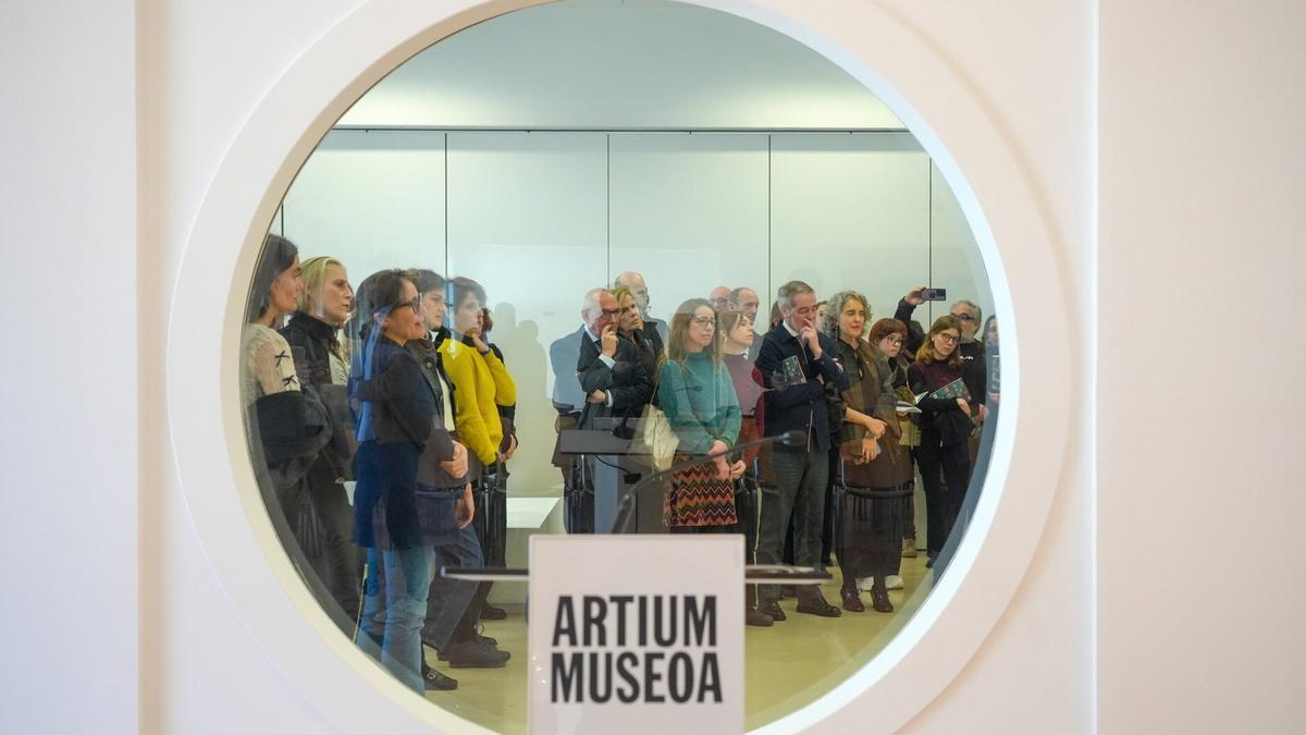 Presentación del compromiso con el Sistema Vasco del Arte y de
las nuevas adquisiciones de la Colección Compartida Artium