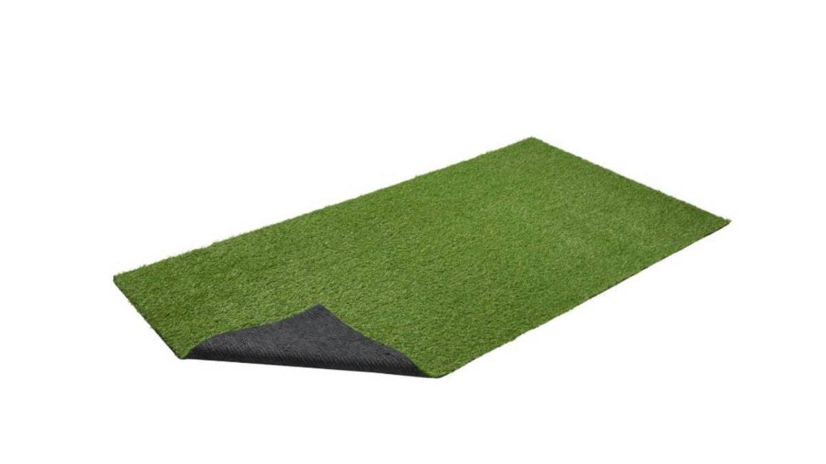 Alfombra de césped artificial.