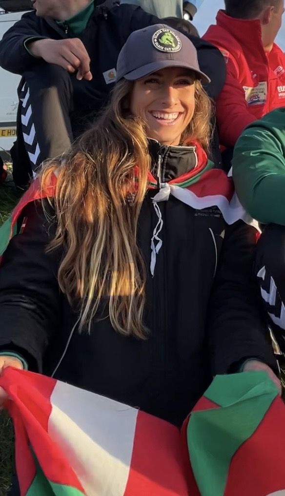 Olatz Garmendia hamabi urterekin hasi zen kayak surfa praktikatzen.