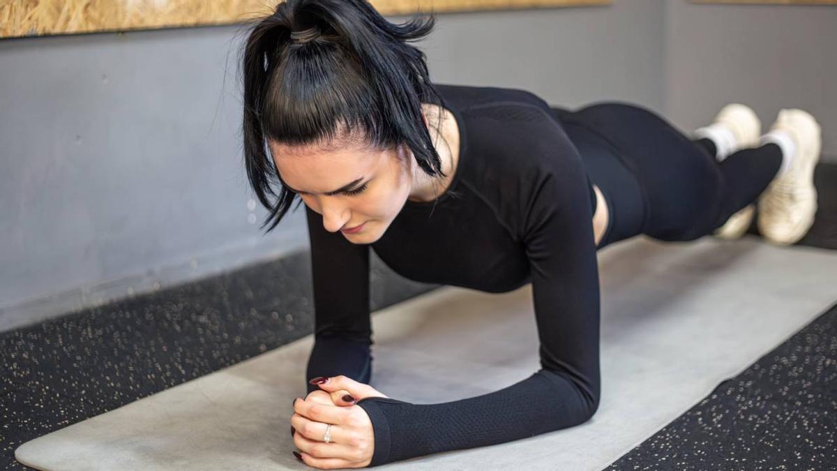 Con las planchas se trabajan diferentes grupos musculares