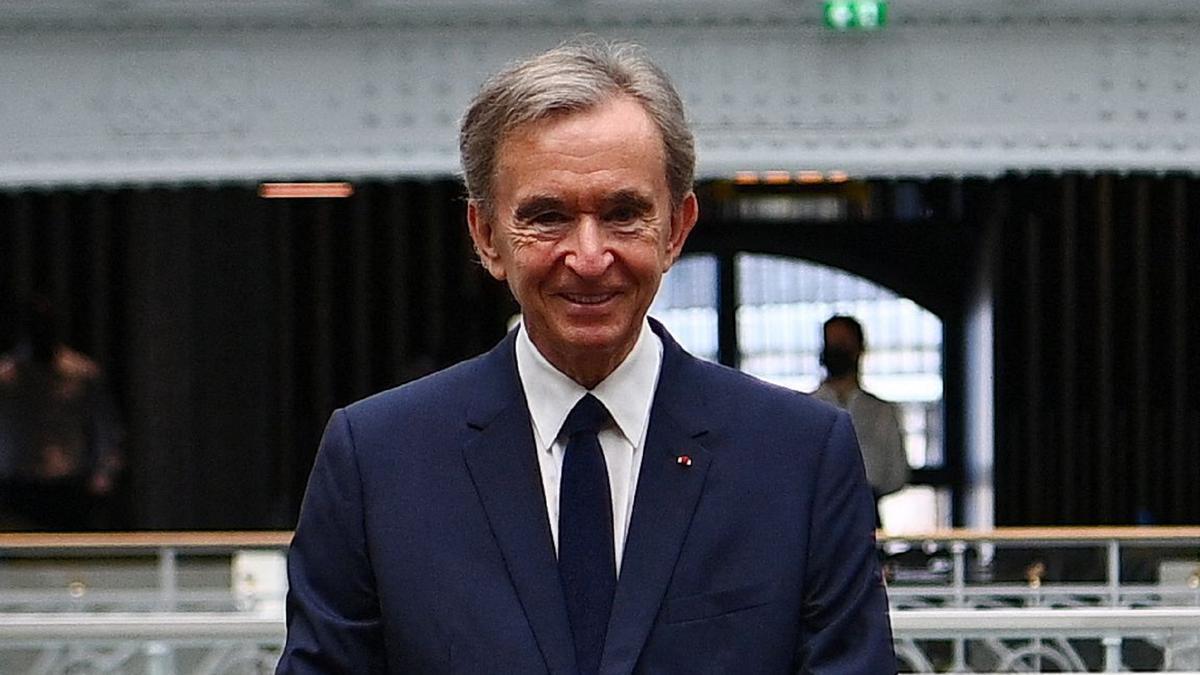 l consejero delegado del gigante francés del lujo Moët Henness y Louis Vuitton (LVMH), Bernard Arnault.
